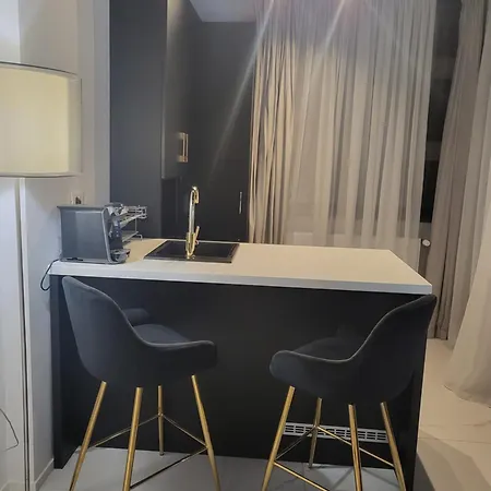 Diamond Studio