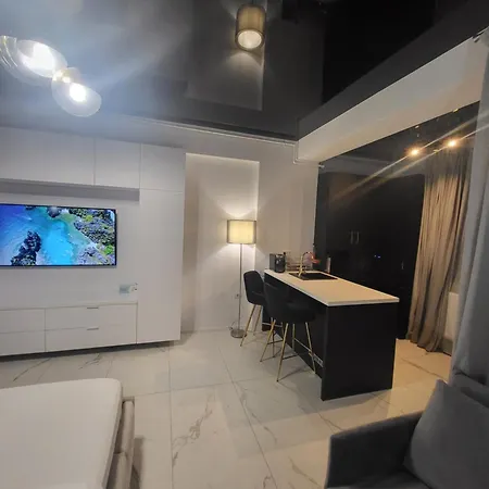 Diamond Studio