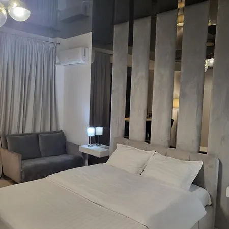 Diamond Studio 那沃达利