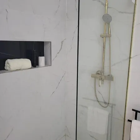 公寓式酒店 Diamond Studio *